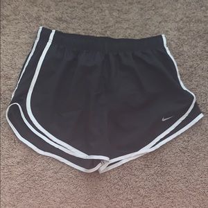 NWT Dark grey Nike shorts